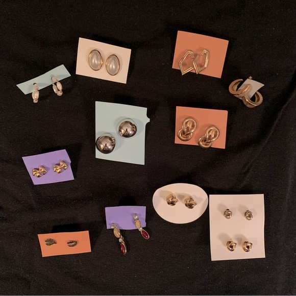 Lot of 12 Pairs Pierced Earrings VTG Y2K 70's 80's 90's Gold Tone Silver Tone - Picture 1 of 15